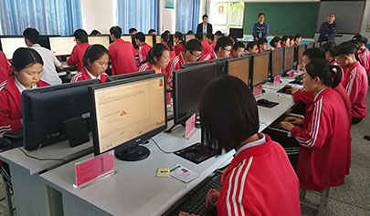 河南洛陽市信息技術(shù)中招考試26日圓滿結(jié)束（組圖）